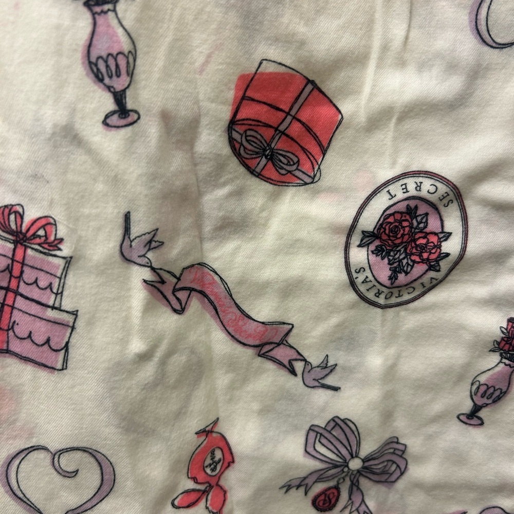 NEW Victoria's Secret Pajama Set L - Picture 4 of 4